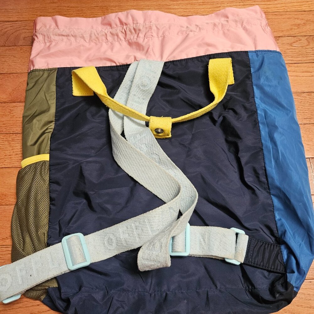 5/$25 Drawstring backpack - Picture 6 of 7
